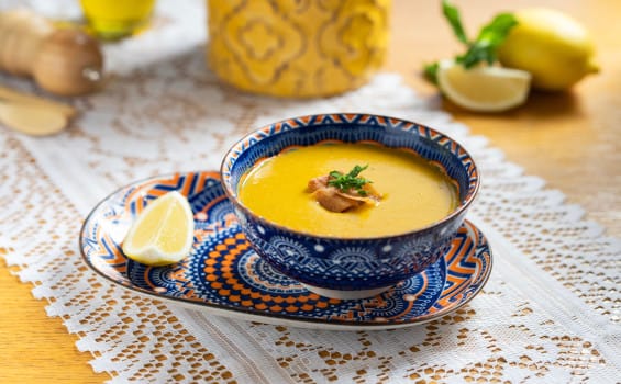 شوربة العدس